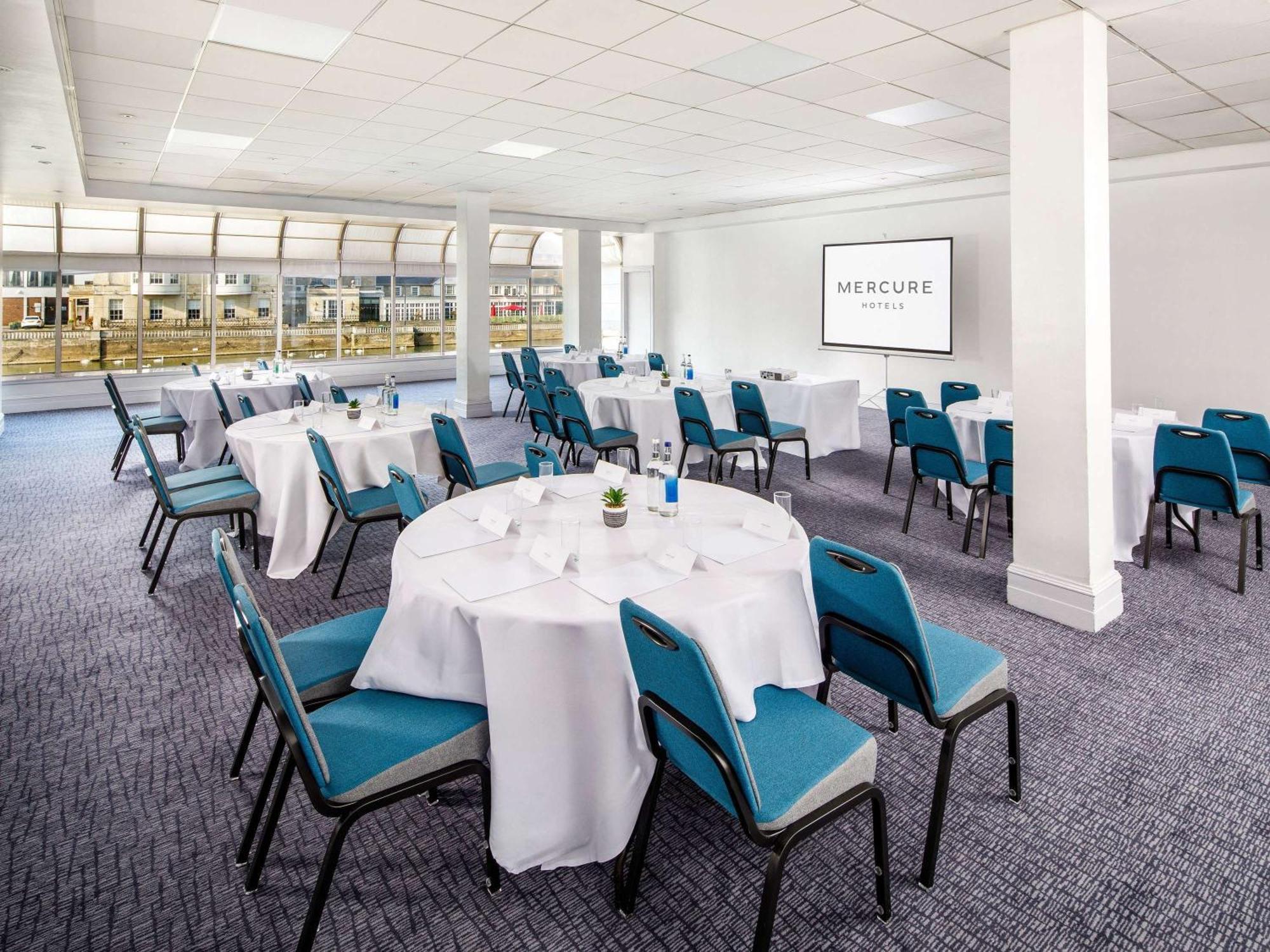 Mercure Bedford Centre Hotel Eksteriør bilde